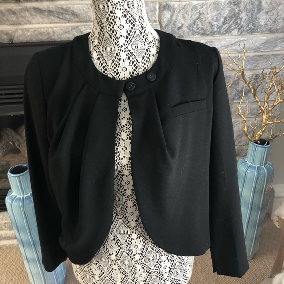 Blazer - Picture 3 of 3